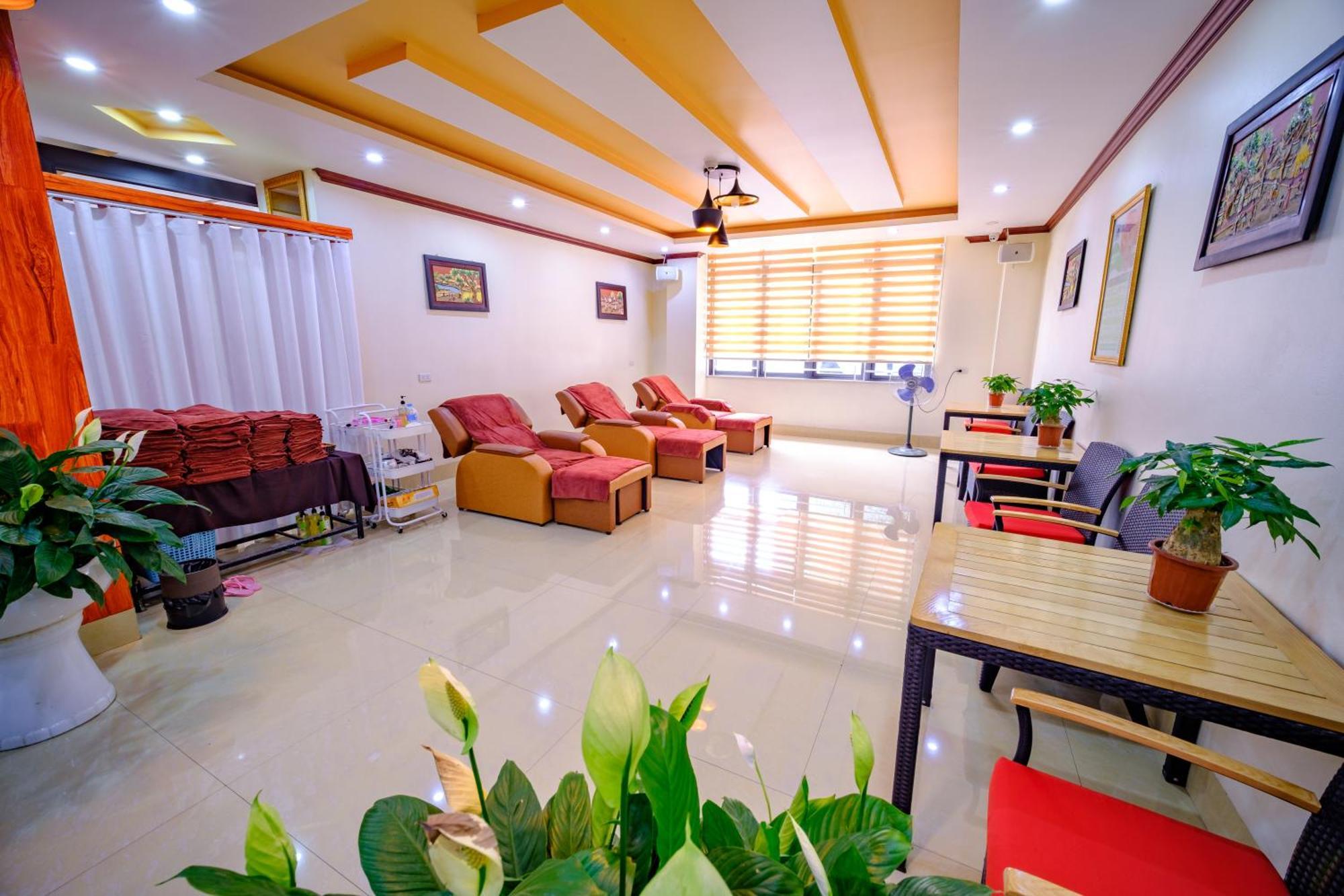Huong Duong Hotel Лаокай Экстерьер фото