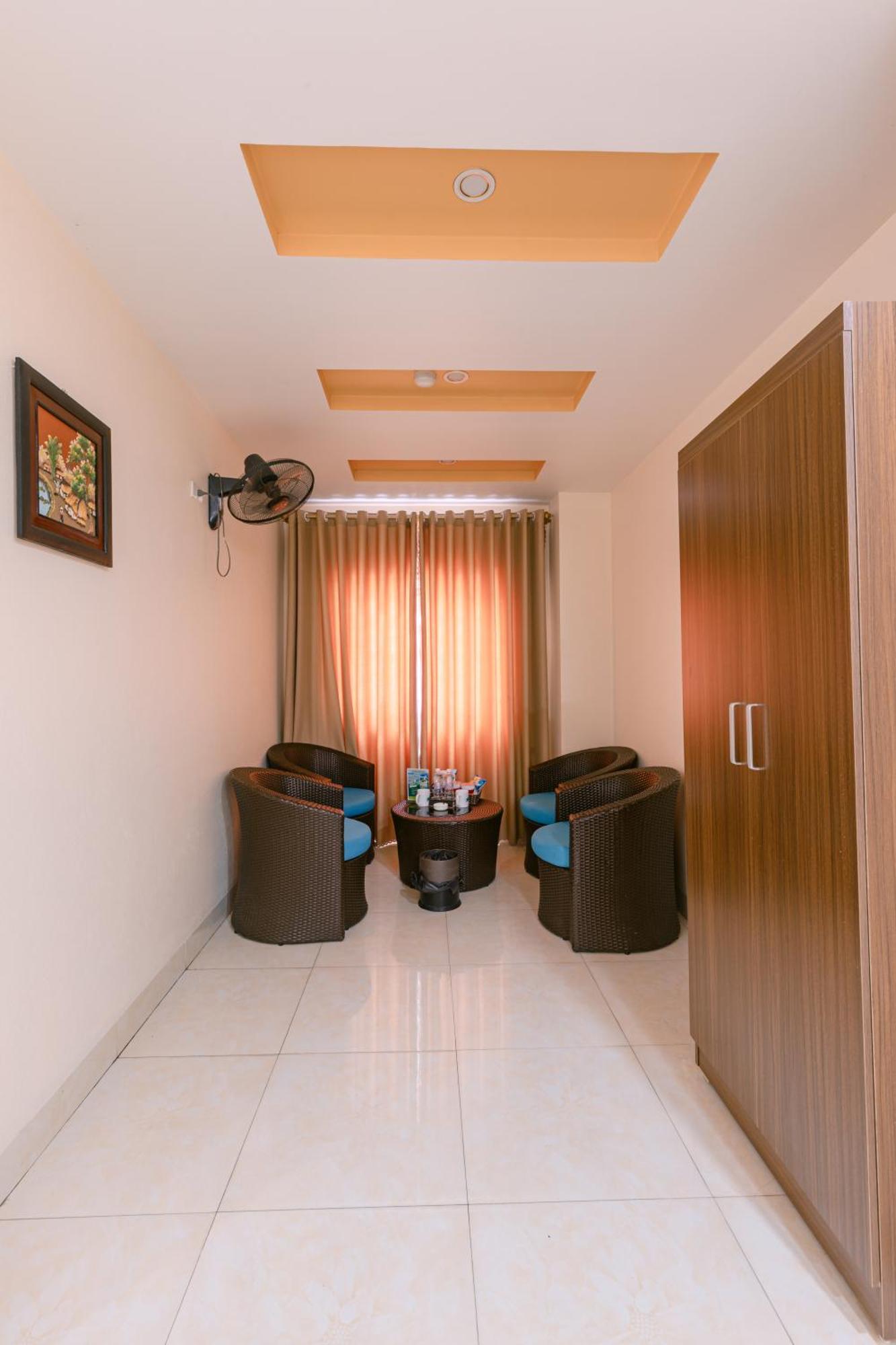 Huong Duong Hotel Лаокай Экстерьер фото